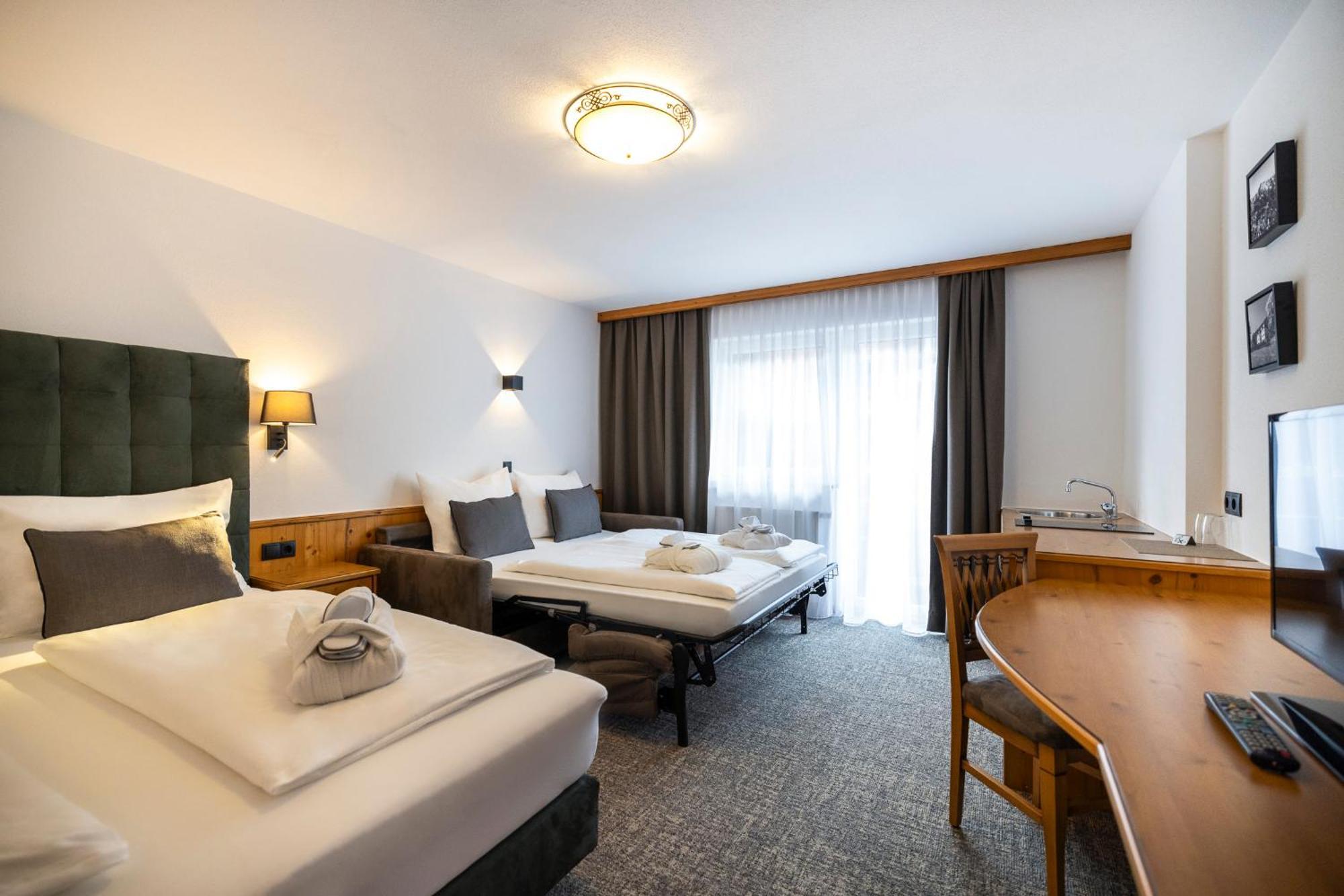 Hotel Bergzeit By Seven Flachau
