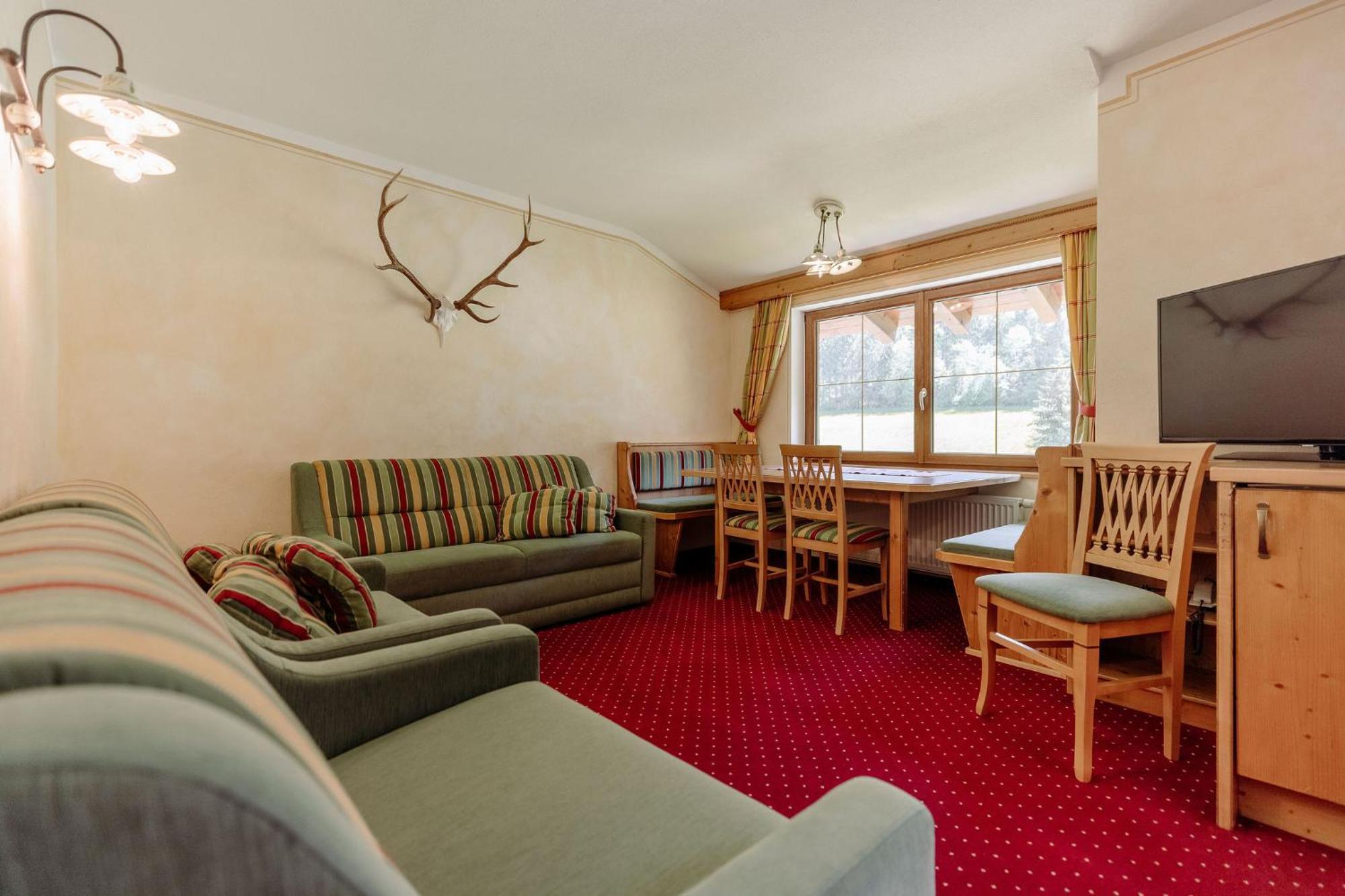 Hotel Bergzeit By Seven 4*