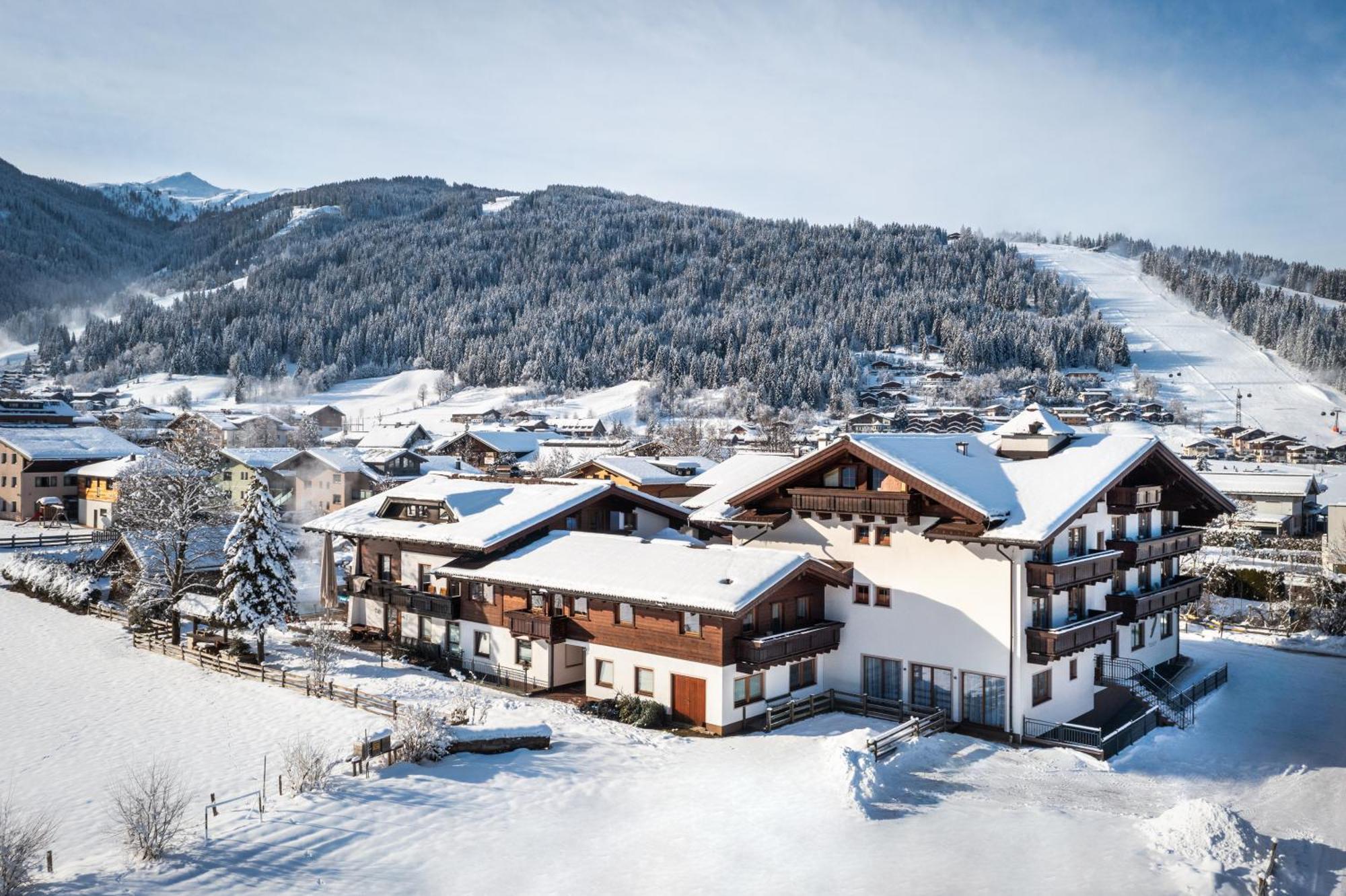 Hotel Bergzeit By Seven 4*